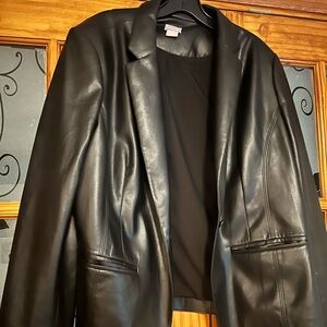 Chicos Women's Black Faux Leather Jacket size 3(16/18)